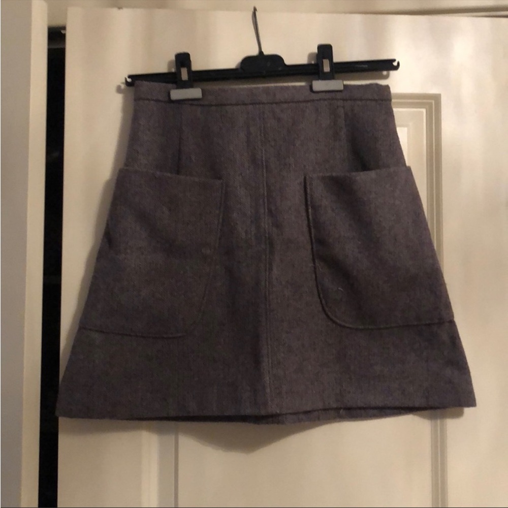 Aritzia skirt